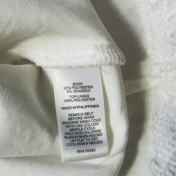 Express White sleeveless dress shirt se medium - Picture 5 of 6